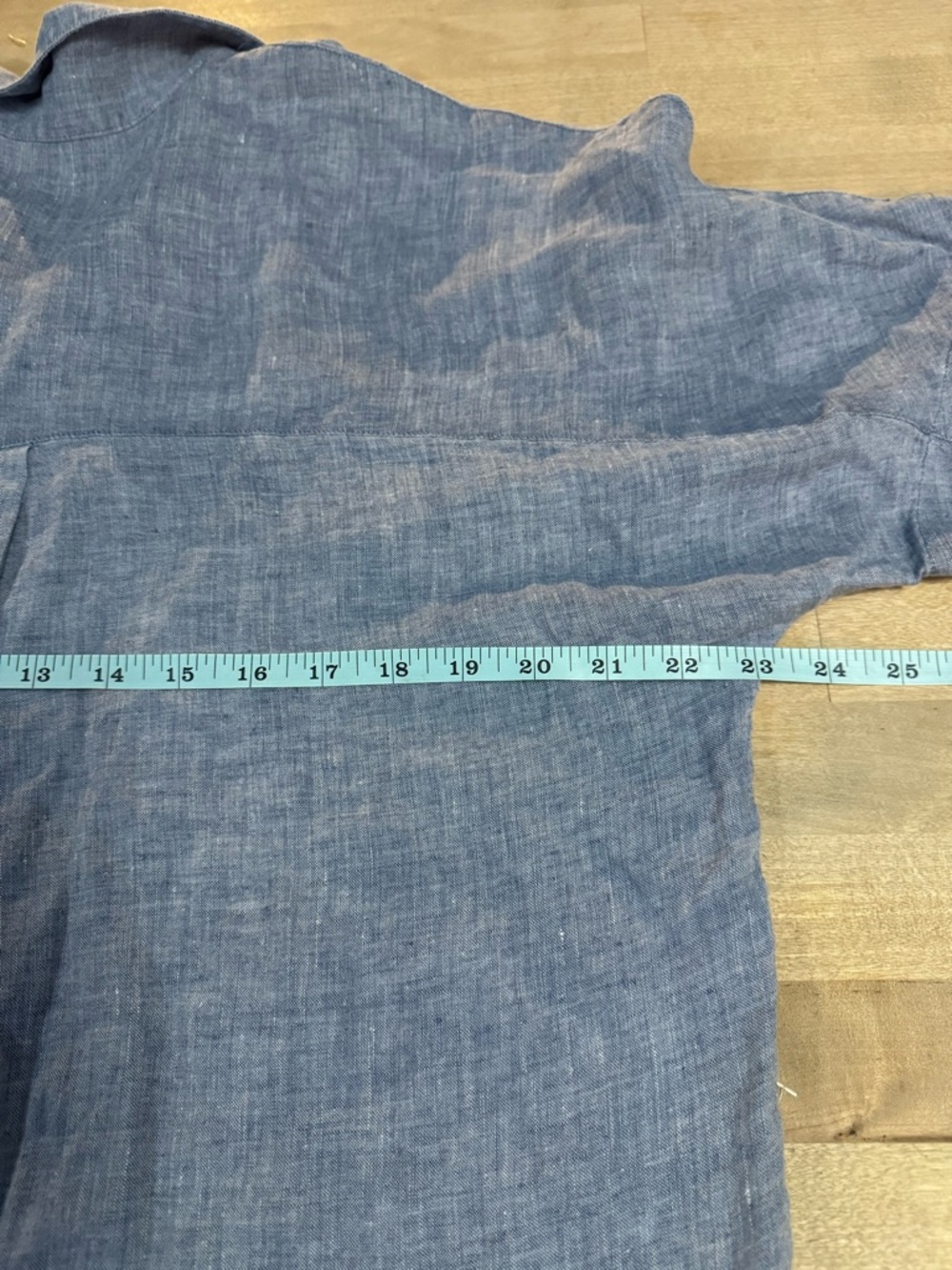 Theory Light Blue Linen Button-Down Shirt - Picture 8 of 9